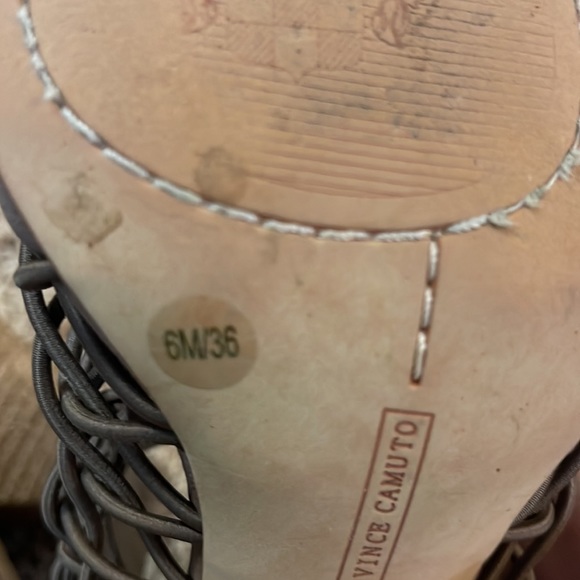 Women’s Vince Camuto Evel Caged Sandal size 6 - Picture 6 of 7